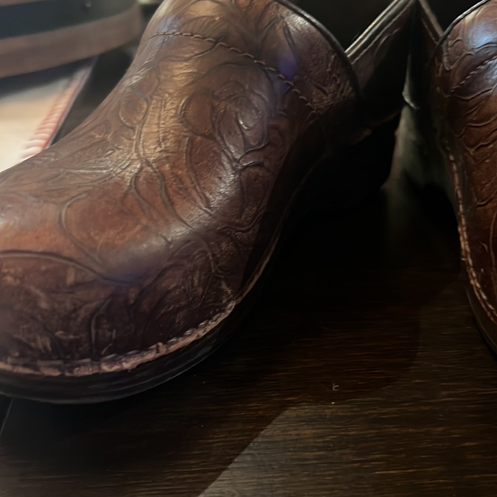 Brown Patterned Clogs - image 5